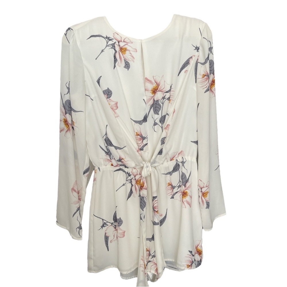 Sugar Lips Ivory Floral Print Tie Front Romper Size M